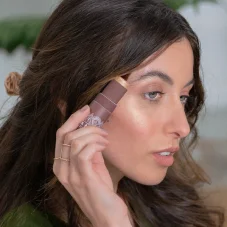 Multilíčidlo v tyčince SHL 01 Golden Glow Boho