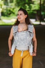 Nosítko 4ever Neo Folk šedá klasické popruhy BeLenka