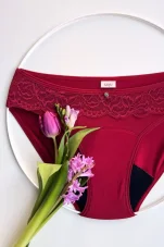 Menstruační kalhotky MODAL Klasické s krajkou bordó Sayu